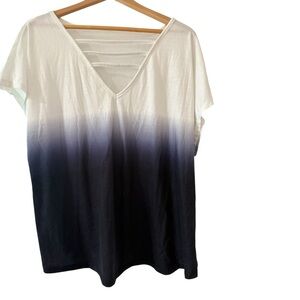 Black and White Ombré Relaxed Short Sleeve Tee